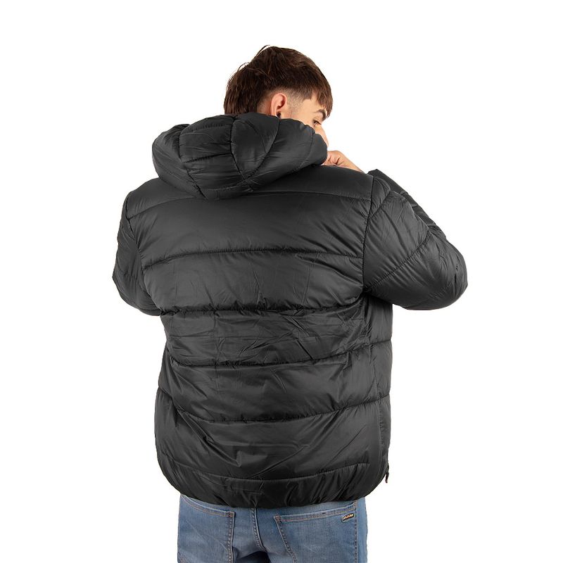 95600141_1