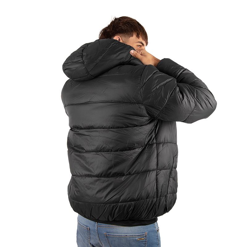 95601141_1